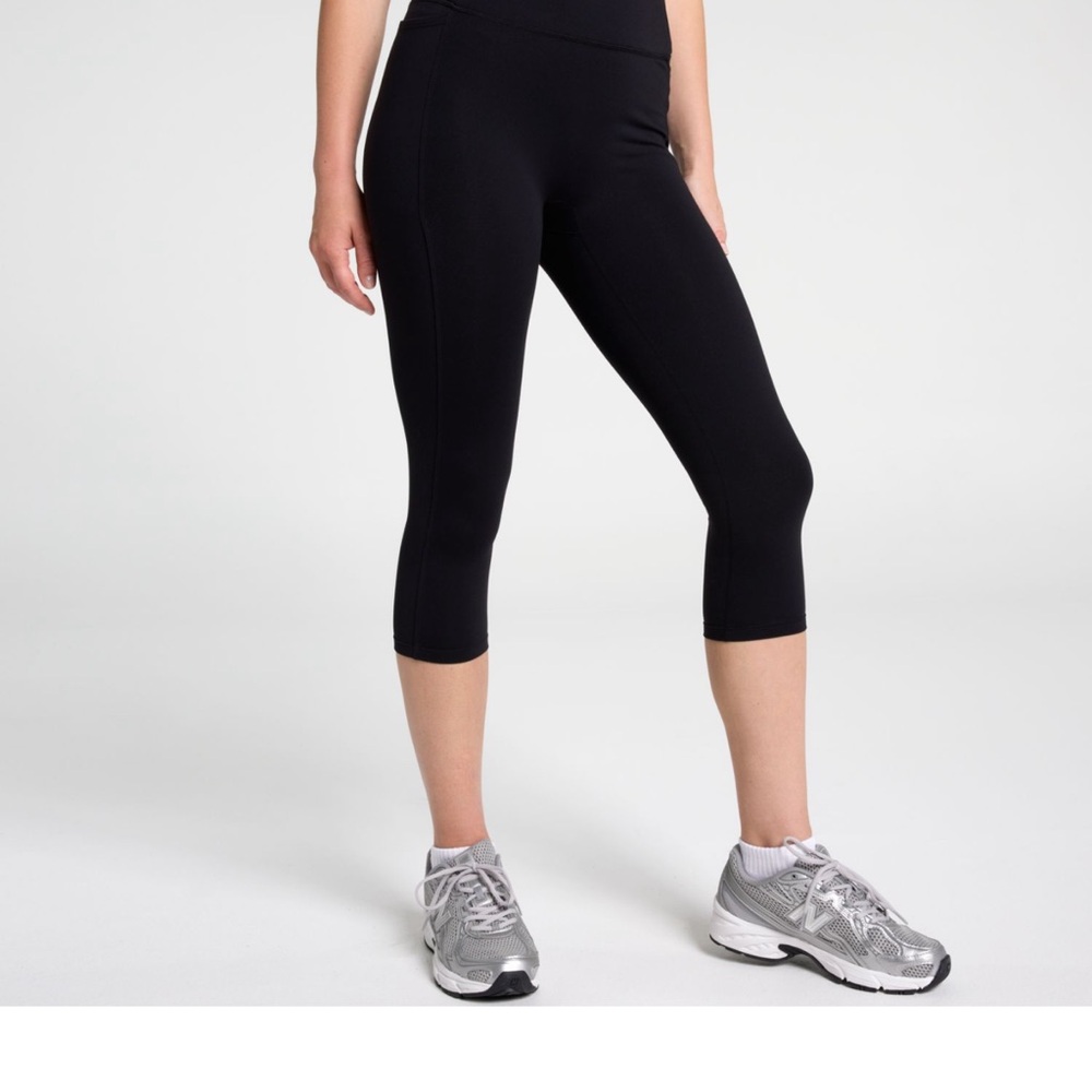 NWT Calia Powermove High-Rise Knee Crop Leggings